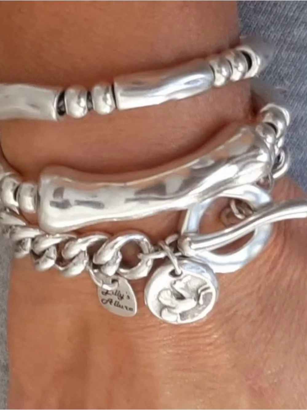 N/A elegant silver